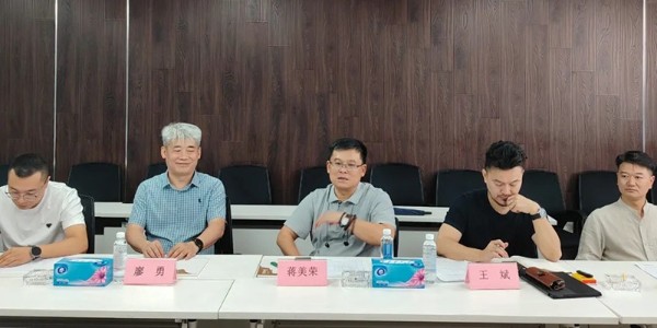 強(qiáng)強(qiáng)聯(lián)手！中建四局與貴陽市建筑設(shè)計(jì)院共商多領(lǐng)域合作